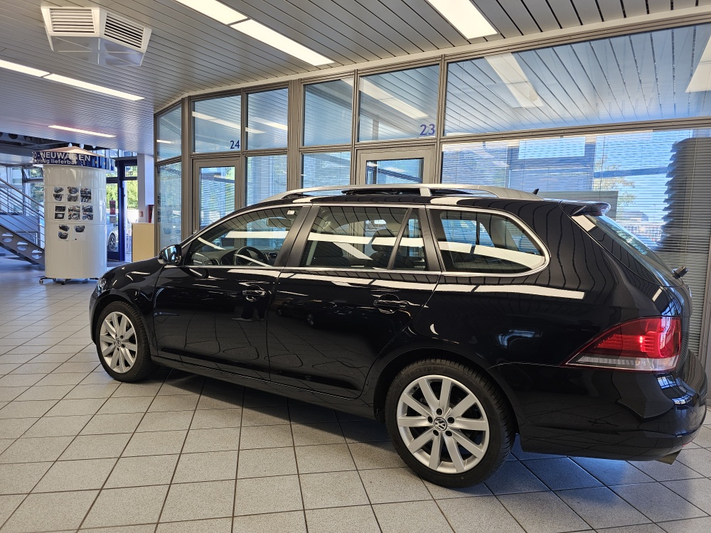VW Golf Variant  bei Hoffmann Automobile in Wolfsburg kaufen und sofort mitnehmen - Bild 15