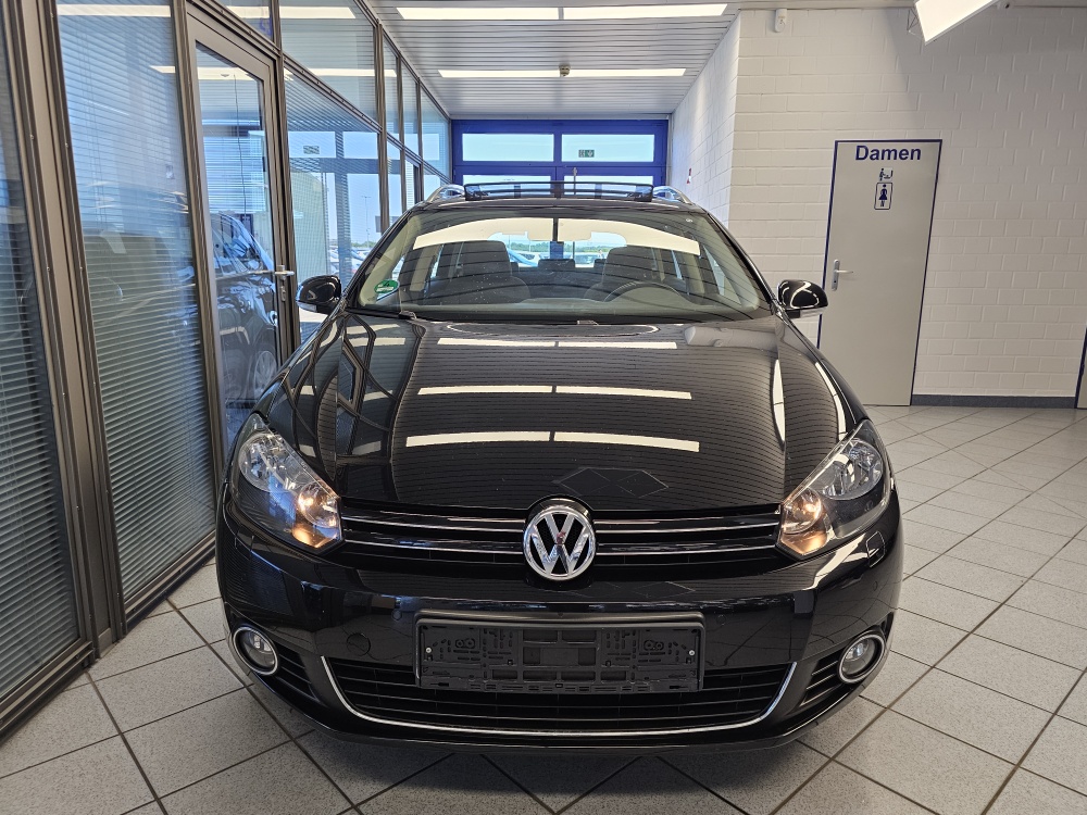 VW Golf Variant  bei Hoffmann Automobile in Wolfsburg kaufen und sofort mitnehmen - Bild 17