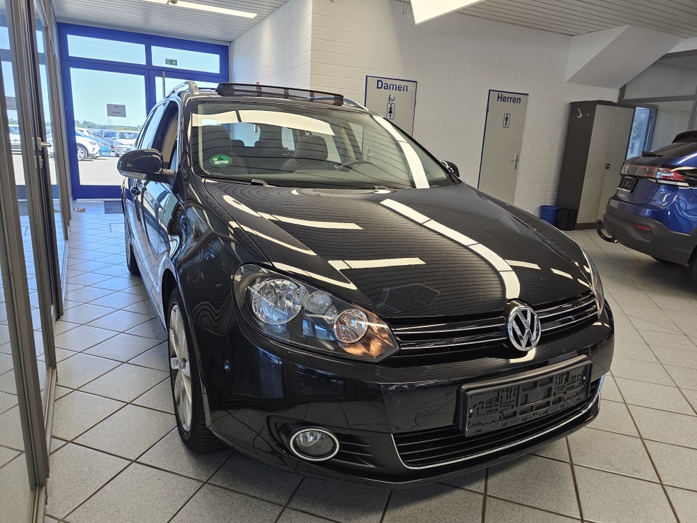 VW Golf Variant  bei Hoffmann Automobile in Wolfsburg kaufen und sofort mitnehmen - Bild 18