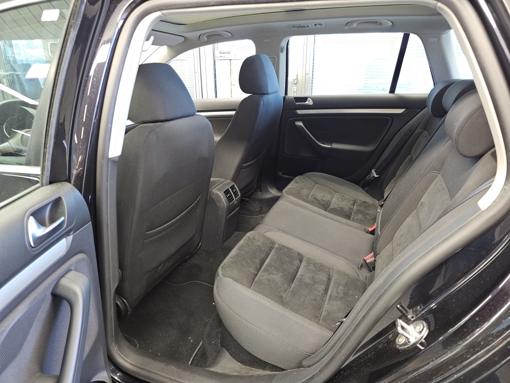 VW Golf Variant  bei Hoffmann Automobile in Wolfsburg kaufen und sofort mitnehmen - Bild 4