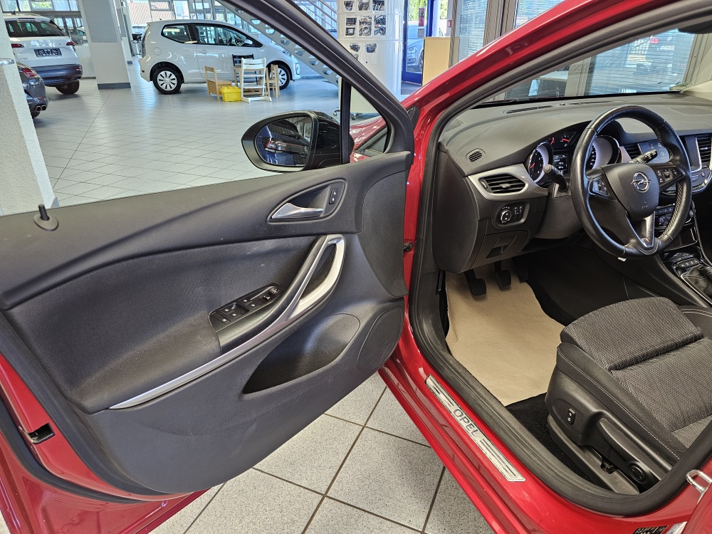 Opel Astra Sports Tourer  bei Hoffmann Automobile in Wolfsburg kaufen und sofort mitnehmen - Bild 18
