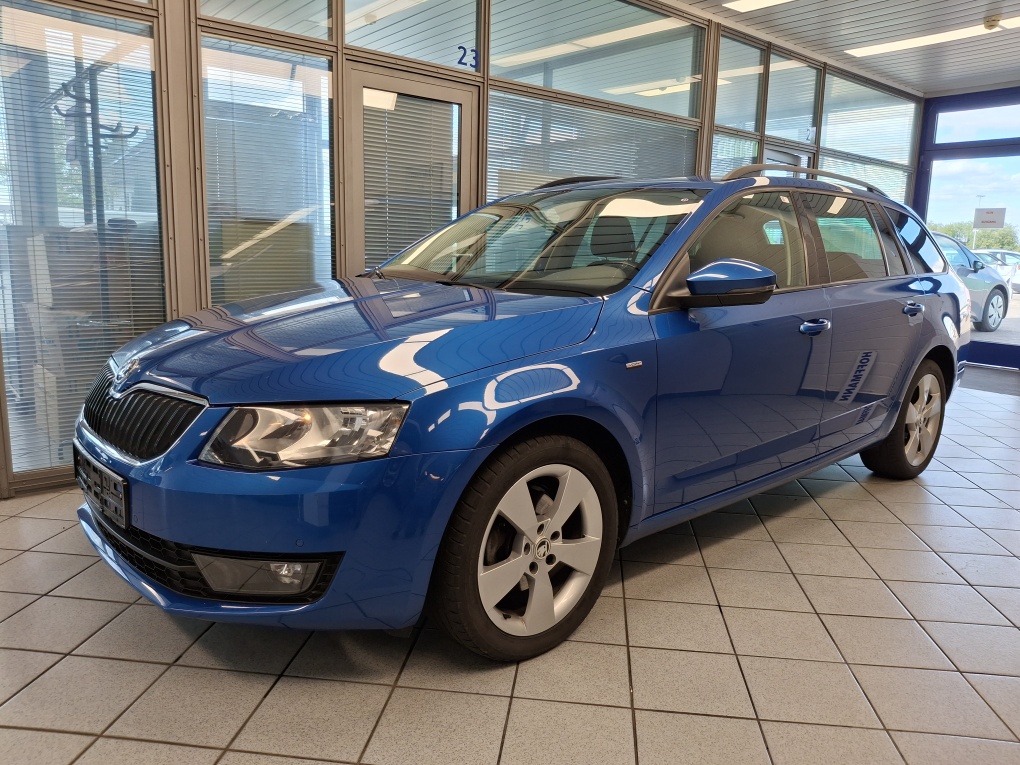 Skoda Octavia Combi JOY für nur 13.700,- € bei Hoffmann Automobile in Wolfsburg kaufen und sofort mitnehmen