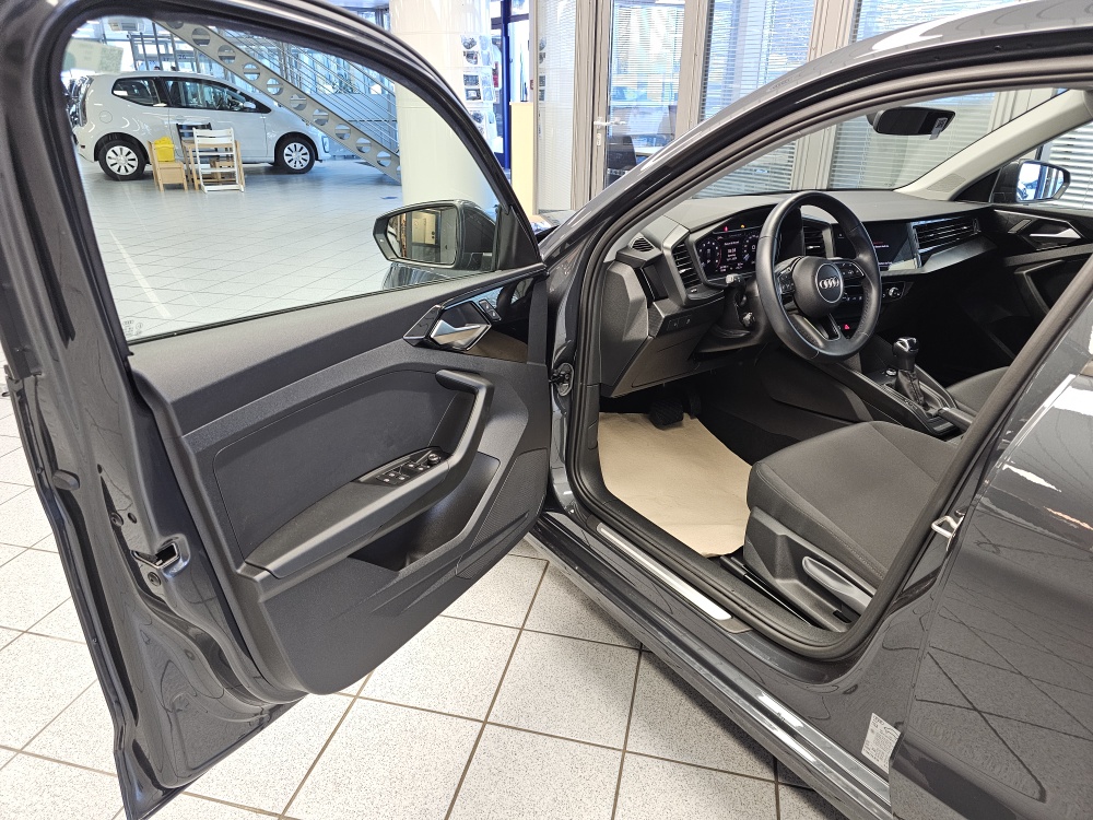 Audi A1 Sportback  bei Hoffmann Automobile in Wolfsburg kaufen und sofort mitnehmen - Bild 21