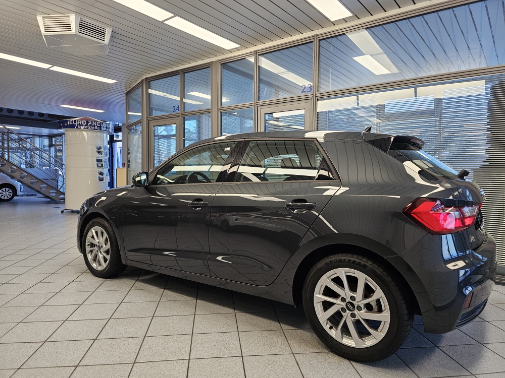 Audi A1 Sportback  bei Hoffmann Automobile in Wolfsburg kaufen und sofort mitnehmen - Bild 22