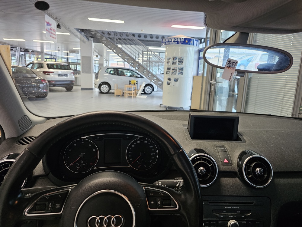 Audi A1 Sportback  bei Hoffmann Automobile in Wolfsburg kaufen und sofort mitnehmen - Bild 8