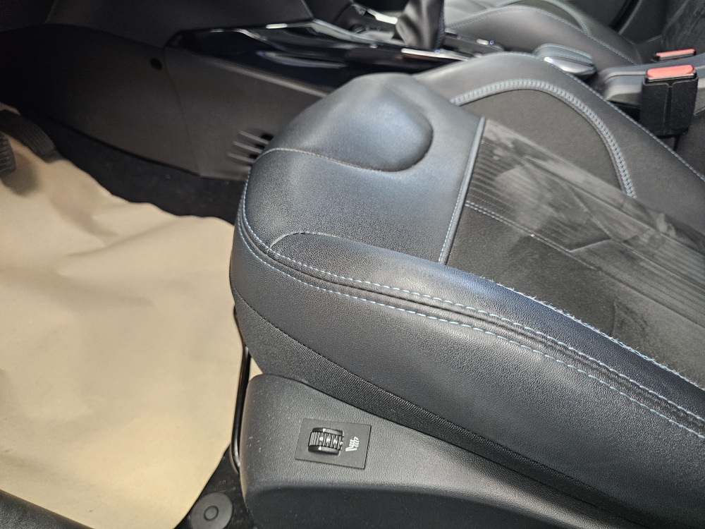 Peugeot 2008  bei Hoffmann Automobile in Wolfsburg kaufen und sofort mitnehmen - Bild 20