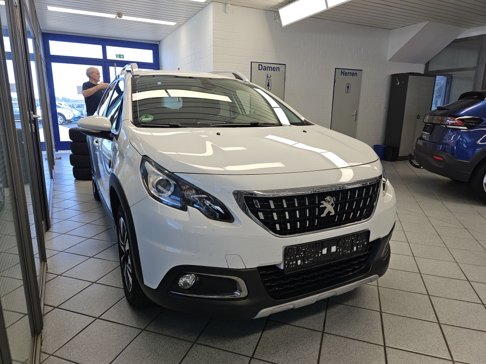 Peugeot 2008  bei Hoffmann Automobile in Wolfsburg kaufen und sofort mitnehmen - Bild 25