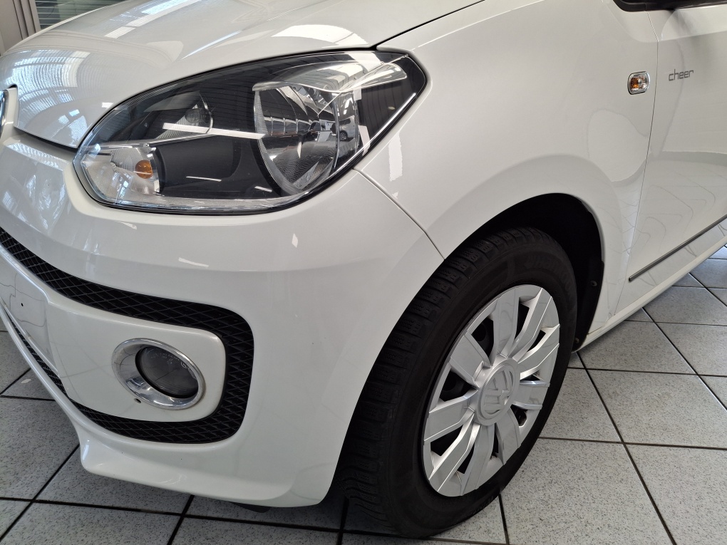 VW up!  bei Hoffmann Automobile in Wolfsburg kaufen und sofort mitnehmen - Bild 15