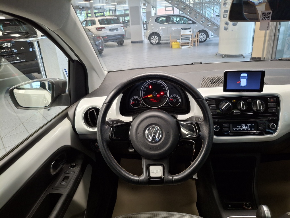 VW up!  bei Hoffmann Automobile in Wolfsburg kaufen und sofort mitnehmen - Bild 9