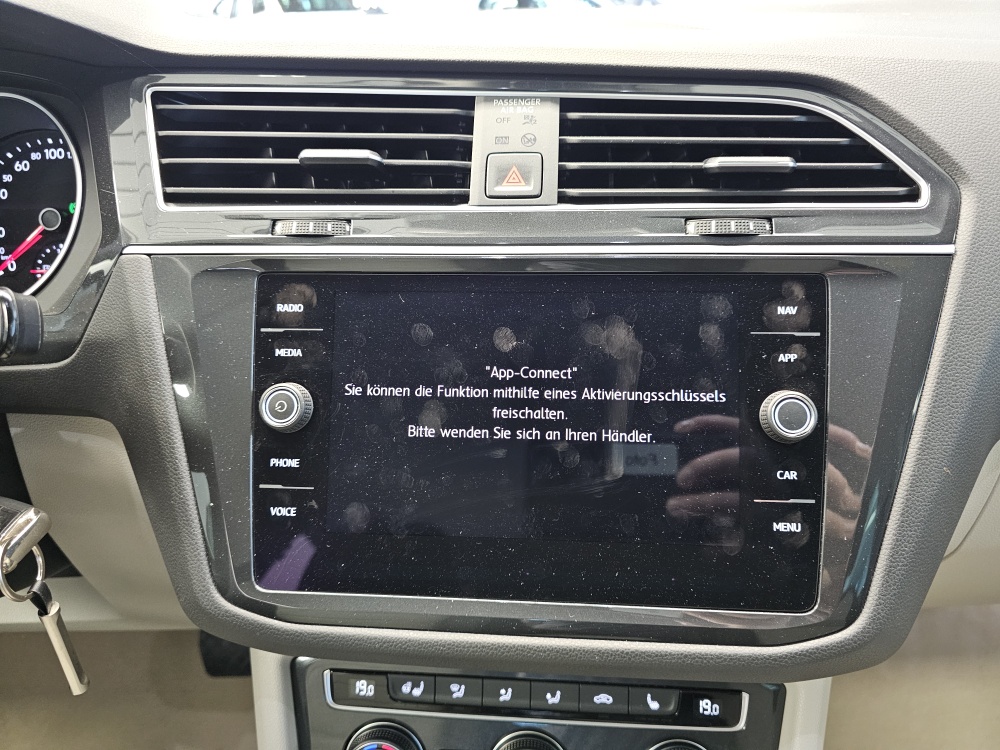 VW Tiguan  bei Hoffmann Automobile in Wolfsburg kaufen und sofort mitnehmen - Bild 14
