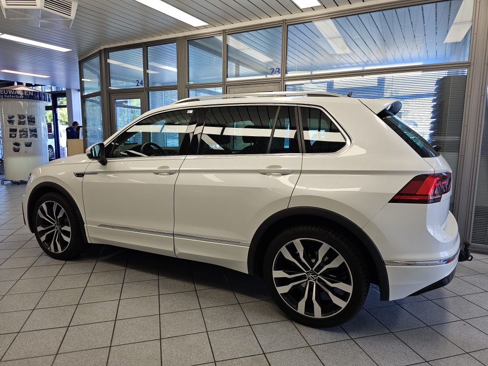 VW Tiguan  bei Hoffmann Automobile in Wolfsburg kaufen und sofort mitnehmen - Bild 25