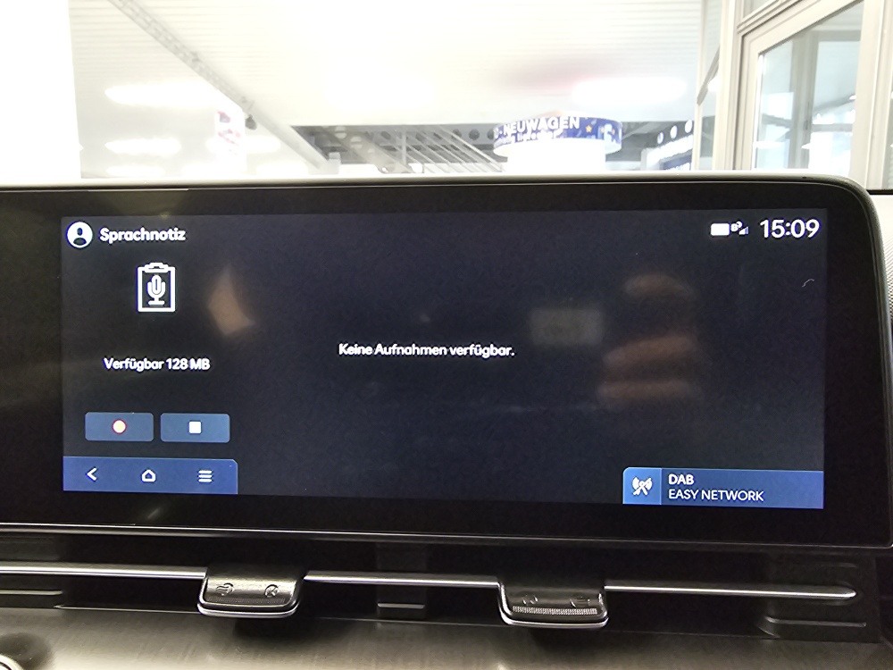 Hyundai Kona  bei Hoffmann Automobile in Wolfsburg kaufen und sofort mitnehmen - Bild 13