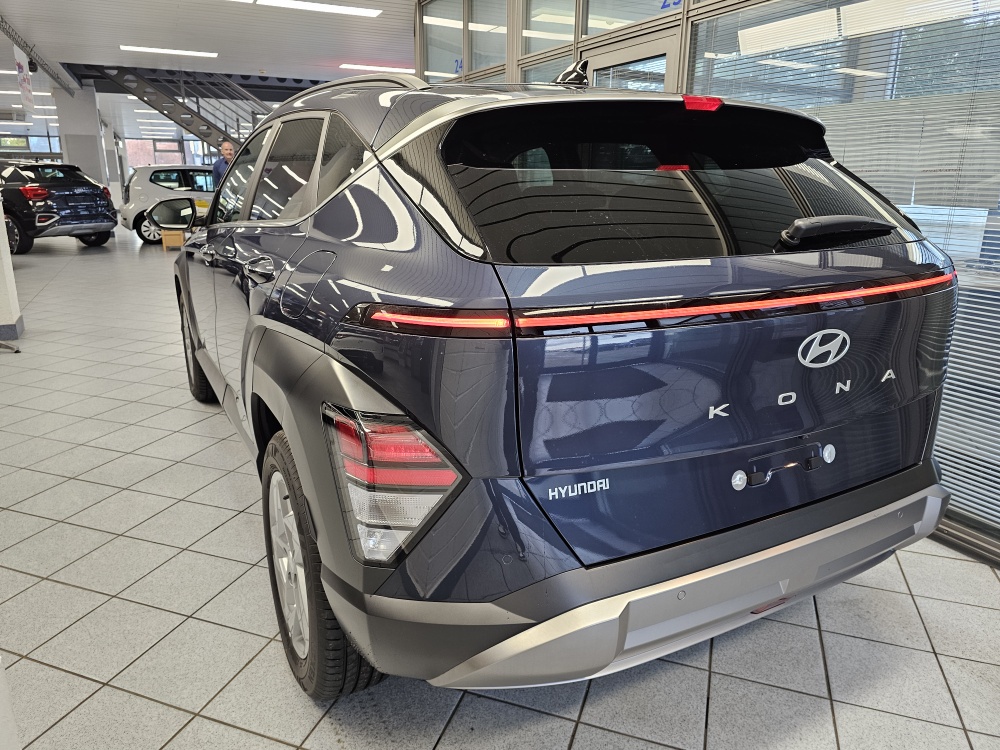 Hyundai Kona  bei Hoffmann Automobile in Wolfsburg kaufen und sofort mitnehmen - Bild 3