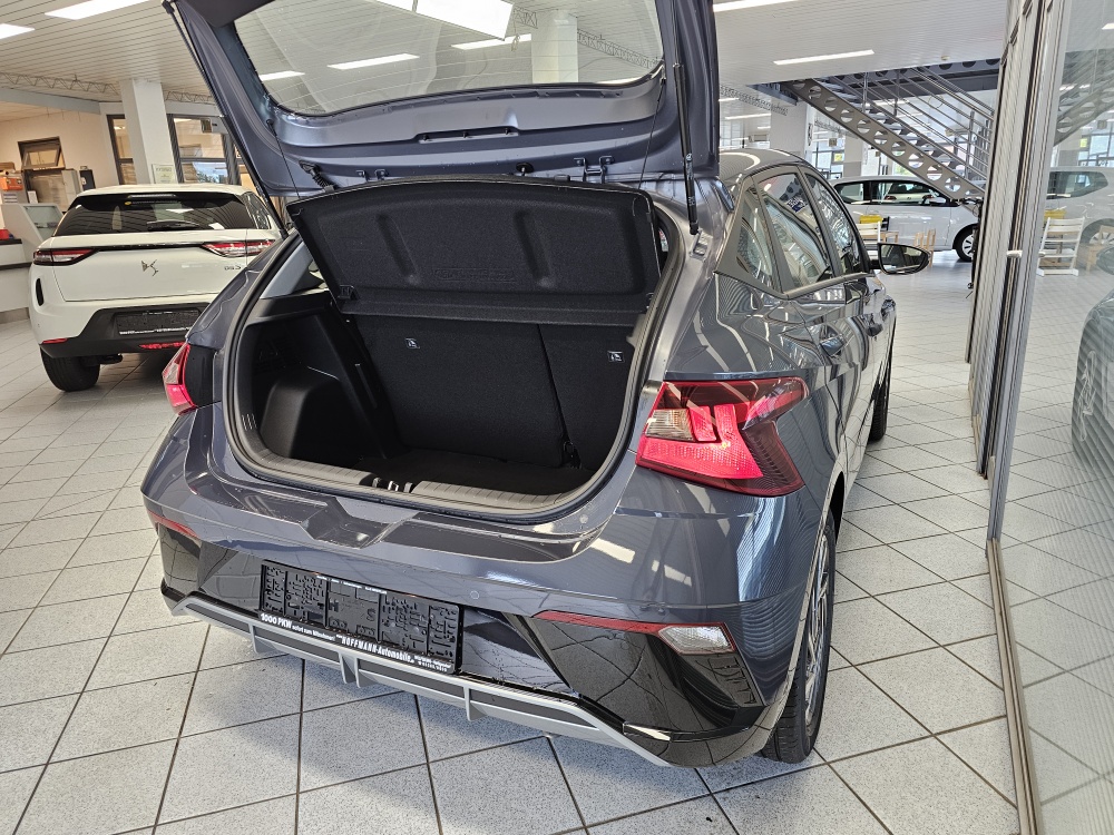 Hyundai i20  bei Hoffmann Automobile in Wolfsburg kaufen und sofort mitnehmen - Bild 2