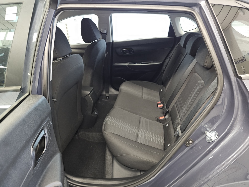 Hyundai i20  bei Hoffmann Automobile in Wolfsburg kaufen und sofort mitnehmen - Bild 4