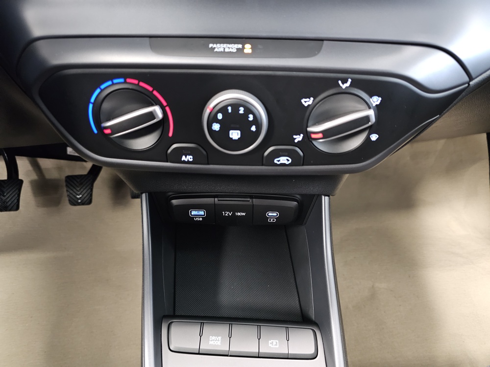 Hyundai i20  bei Hoffmann Automobile in Wolfsburg kaufen und sofort mitnehmen - Bild 8