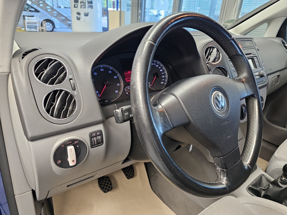 VW Golf Plus  bei Hoffmann Automobile in Wolfsburg kaufen und sofort mitnehmen - Bild 9
