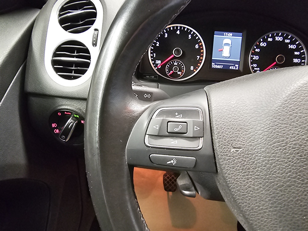 VW Tiguan  bei Hoffmann Automobile in Wolfsburg kaufen und sofort mitnehmen - Bild 15