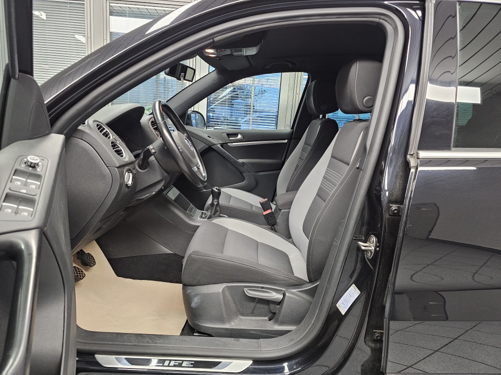 VW Tiguan  bei Hoffmann Automobile in Wolfsburg kaufen und sofort mitnehmen - Bild 19