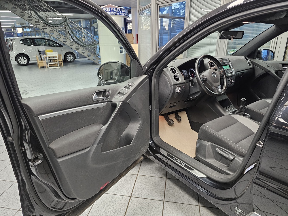 VW Tiguan  bei Hoffmann Automobile in Wolfsburg kaufen und sofort mitnehmen - Bild 20