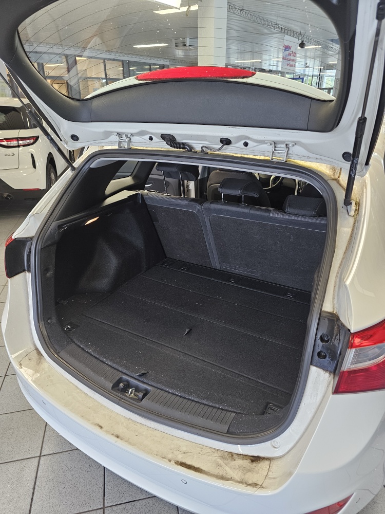 Hyundai i30 Kombi  bei Hoffmann Automobile in Wolfsburg kaufen und sofort mitnehmen - Bild 7