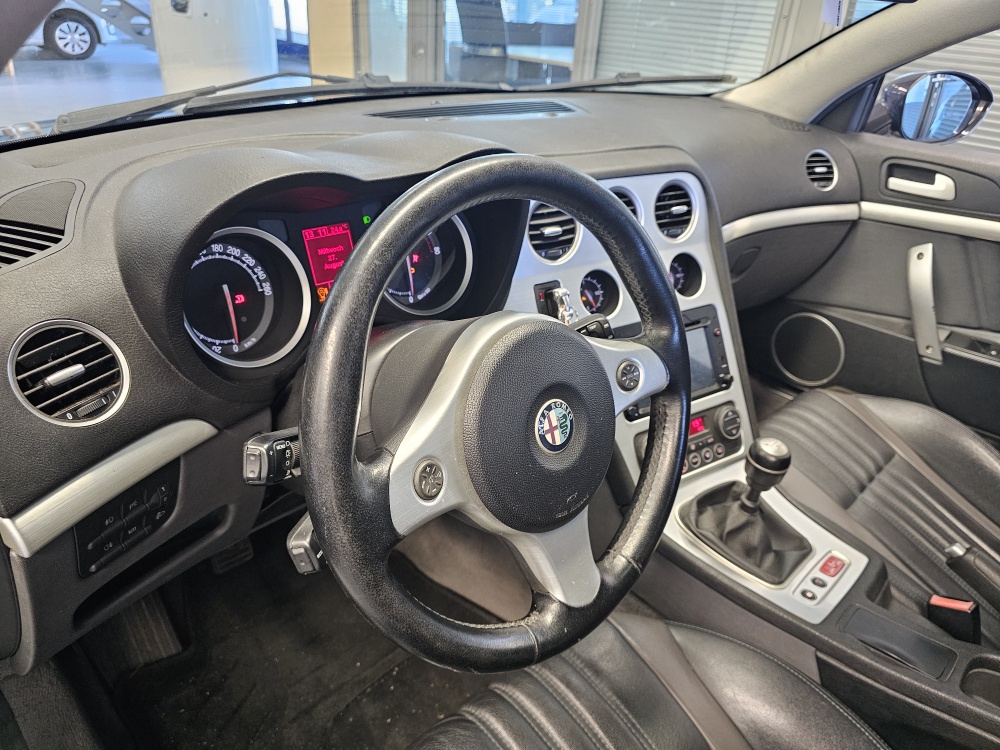 Alfa Romeo Brera  bei Hoffmann Automobile in Wolfsburg kaufen und sofort mitnehmen - Bild 12