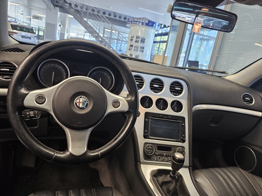 Alfa Romeo Brera  bei Hoffmann Automobile in Wolfsburg kaufen und sofort mitnehmen - Bild 4