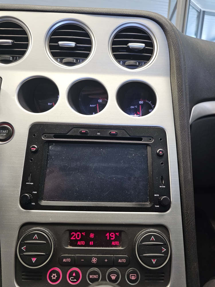 Alfa Romeo Brera  bei Hoffmann Automobile in Wolfsburg kaufen und sofort mitnehmen - Bild 9