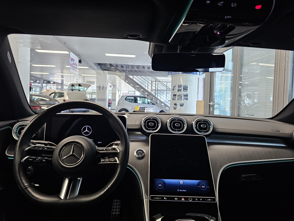 Mercedes-Benz CLE 300  bei Hoffmann Automobile in Wolfsburg kaufen und sofort mitnehmen - Bild 3