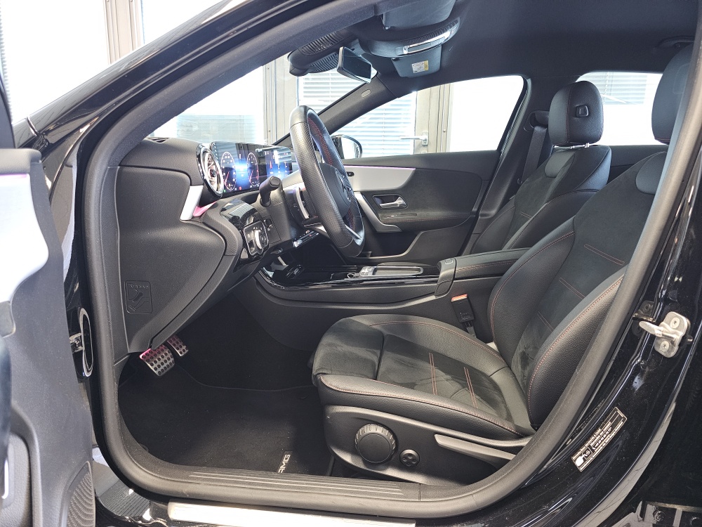 Mercedes-Benz A 180  bei Hoffmann Automobile in Wolfsburg kaufen und sofort mitnehmen - Bild 11