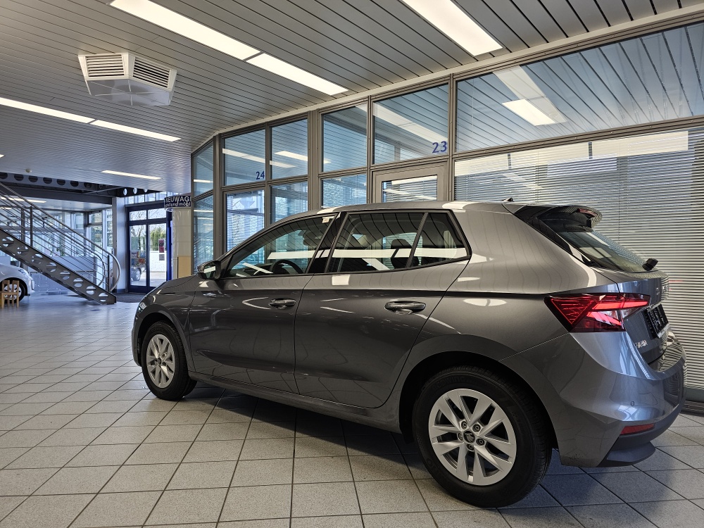 Skoda Fabia  bei Hoffmann Automobile in Wolfsburg kaufen und sofort mitnehmen - Bild 22