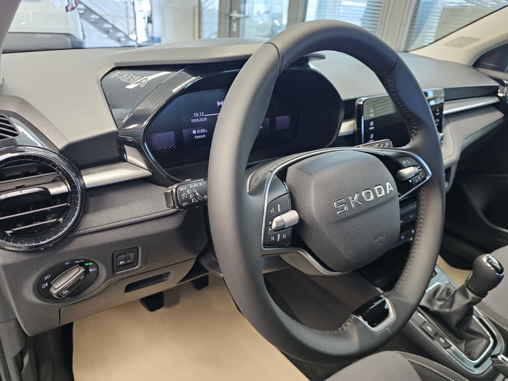 Skoda Fabia bei Hoffmann Automobile in Wolfsburg kaufen und sofort mitnehmen - Bild 19