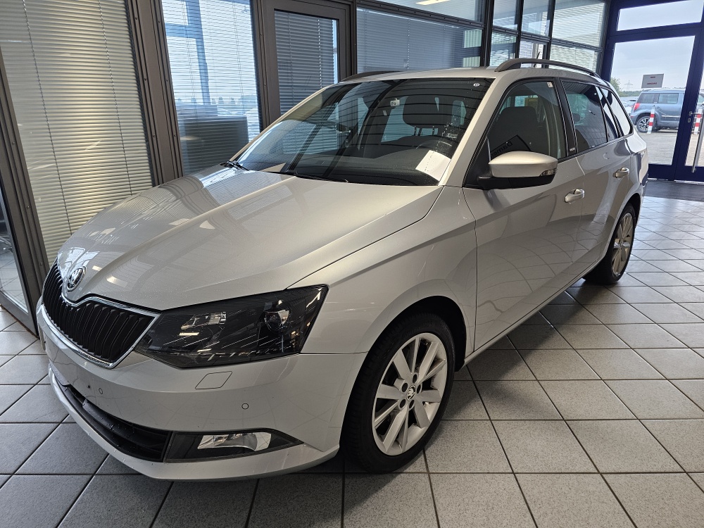 Skoda Fabia Combi Joy für nur 14.900,- € bei Hoffmann Automobile in Wolfsburg kaufen und sofort mitnehmen