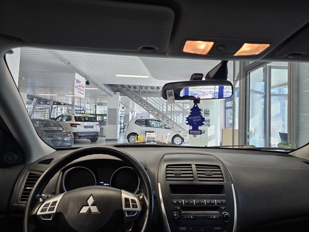 Mitsubishi ASX  bei Hoffmann Automobile in Wolfsburg kaufen und sofort mitnehmen - Bild 8