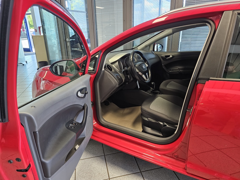 Seat Ibiza ST  bei Hoffmann Automobile in Wolfsburg kaufen und sofort mitnehmen - Bild 11