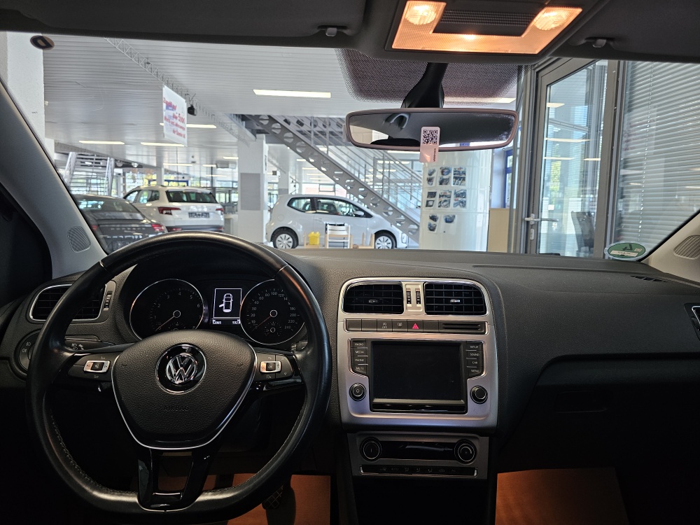 VW Polo  bei Hoffmann Automobile in Wolfsburg kaufen und sofort mitnehmen - Bild 3