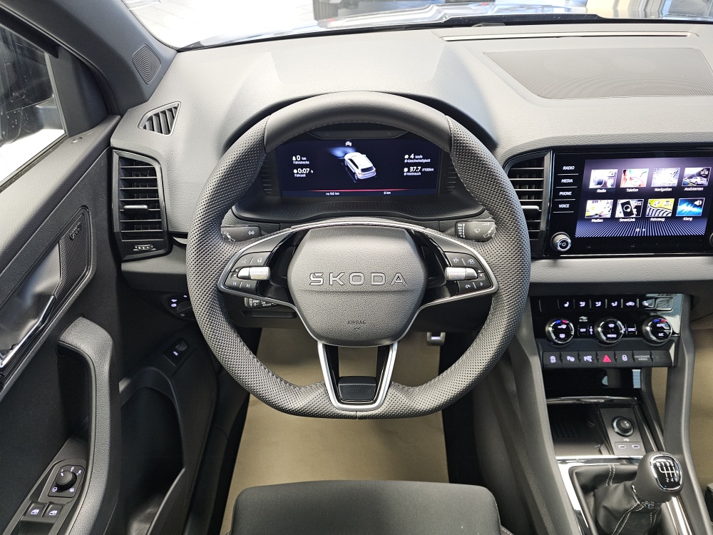 Skoda Karoq bei Hoffmann Automobile in Wolfsburg kaufen und sofort mitnehmen - Bild 25