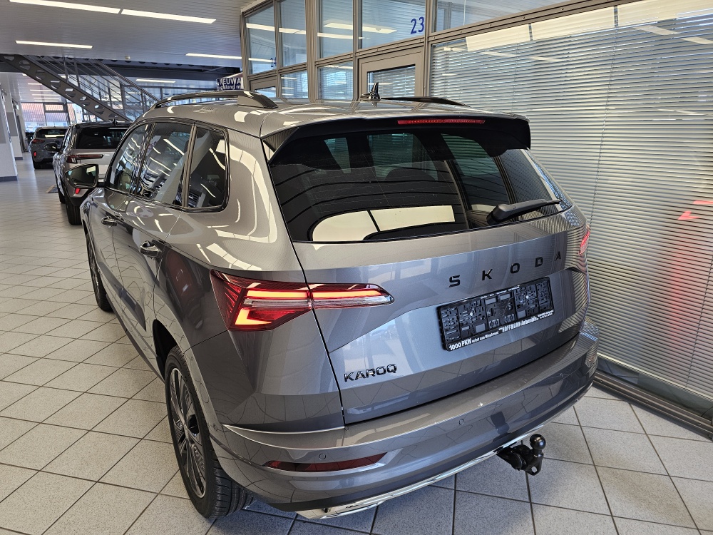 Skoda Karoq bei Hoffmann Automobile in Wolfsburg kaufen und sofort mitnehmen - Bild 6