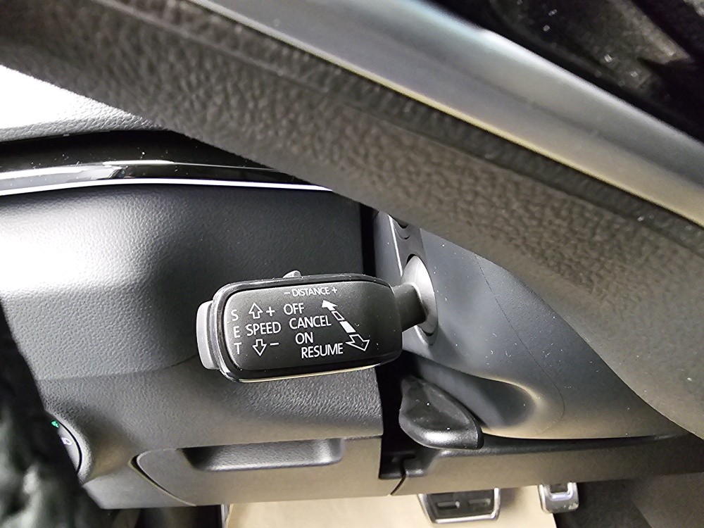 Skoda Karoq bei Hoffmann Automobile in Wolfsburg kaufen und sofort mitnehmen - Bild 27