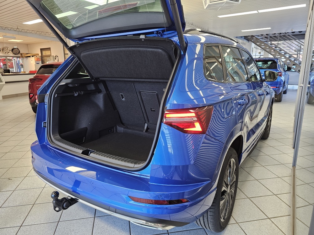 Skoda Karoq bei Hoffmann Automobile in Wolfsburg kaufen und sofort mitnehmen - Bild 2