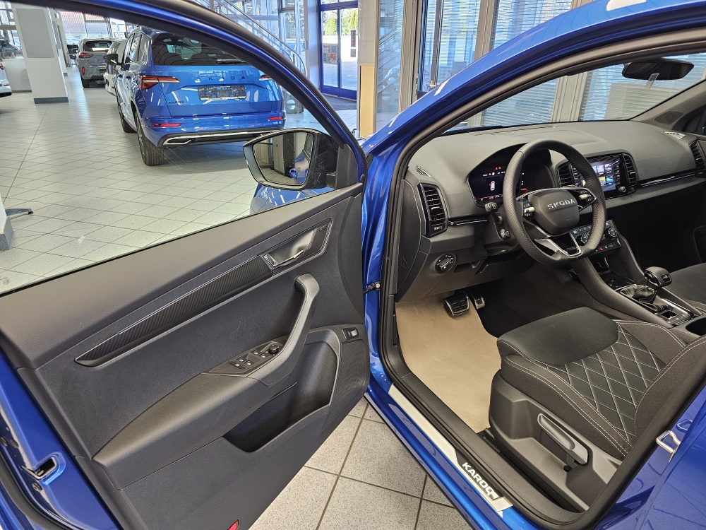 Skoda Karoq bei Hoffmann Automobile in Wolfsburg kaufen und sofort mitnehmen - Bild 30