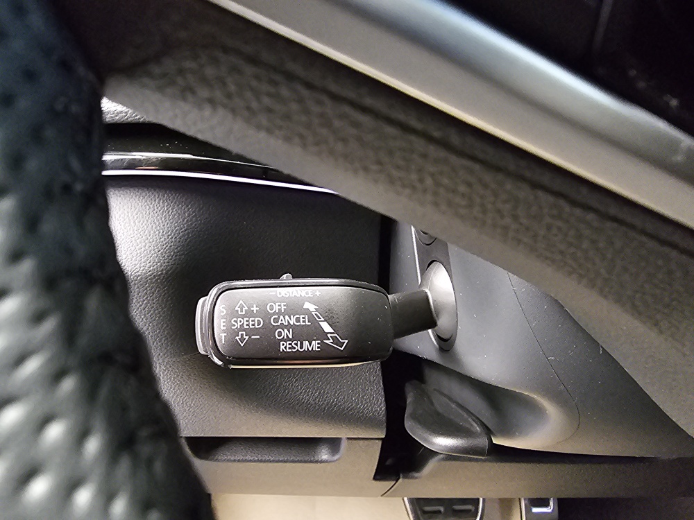 Skoda Karoq bei Hoffmann Automobile in Wolfsburg kaufen und sofort mitnehmen - Bild 27