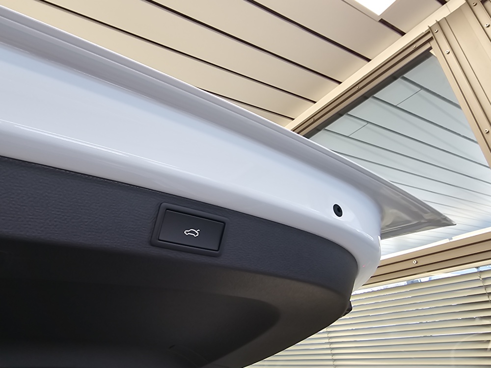 Skoda Karoq bei Hoffmann Automobile in Wolfsburg kaufen und sofort mitnehmen - Bild 4