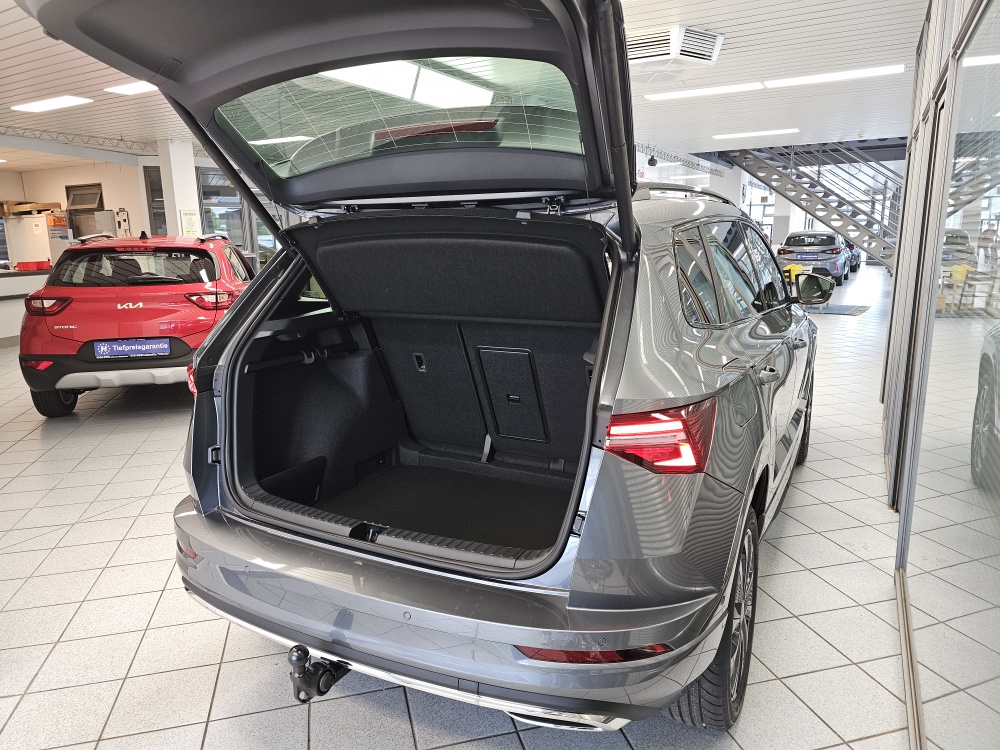 Skoda Karoq bei Hoffmann Automobile in Wolfsburg kaufen und sofort mitnehmen - Bild 2