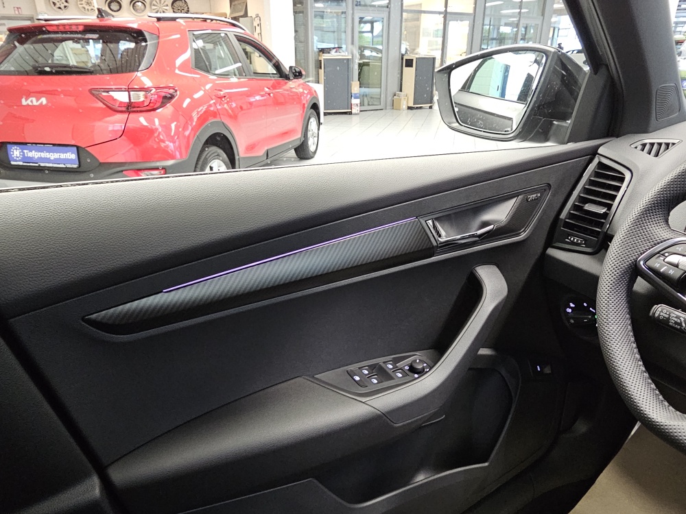 Skoda Karoq bei Hoffmann Automobile in Wolfsburg kaufen und sofort mitnehmen - Bild 24