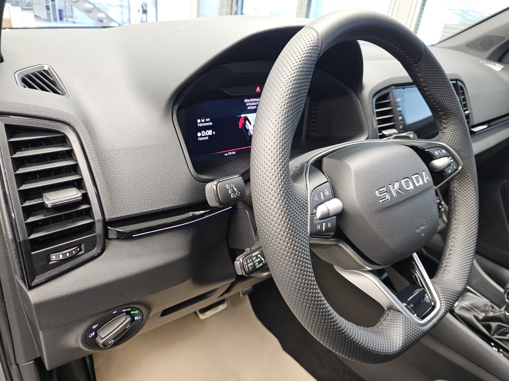 Skoda Karoq bei Hoffmann Automobile in Wolfsburg kaufen und sofort mitnehmen - Bild 26