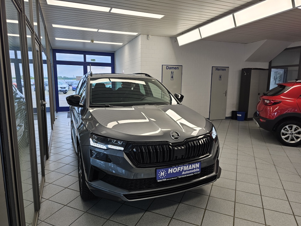 Skoda Karoq bei Hoffmann Automobile in Wolfsburg kaufen und sofort mitnehmen - Bild 33
