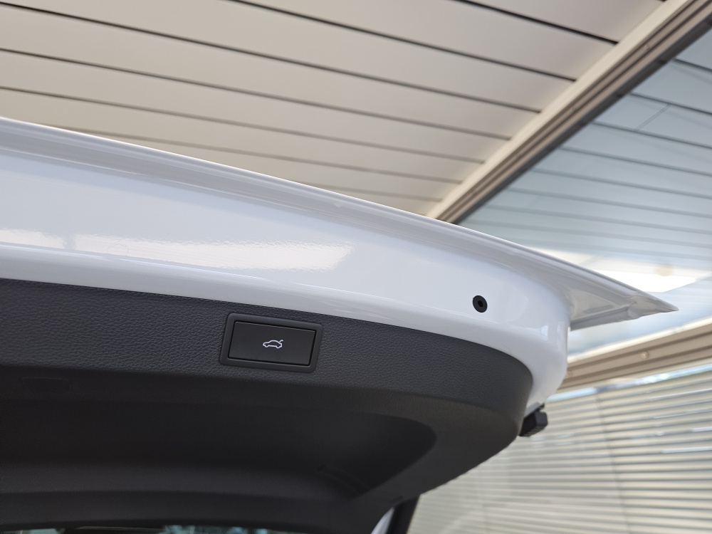 Skoda Karoq bei Hoffmann Automobile in Wolfsburg kaufen und sofort mitnehmen - Bild 5