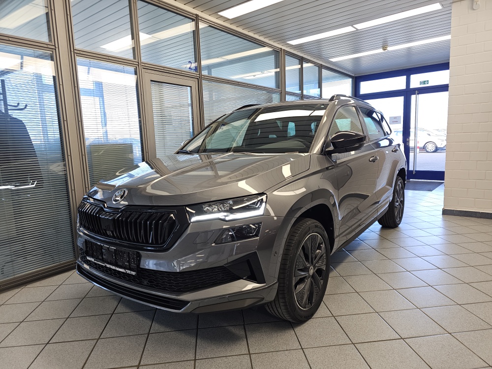 Skoda Karoq Sportline für nur 37.950,- € bei Hoffmann Automobile in Wolfsburg kaufen und sofort mitnehmen