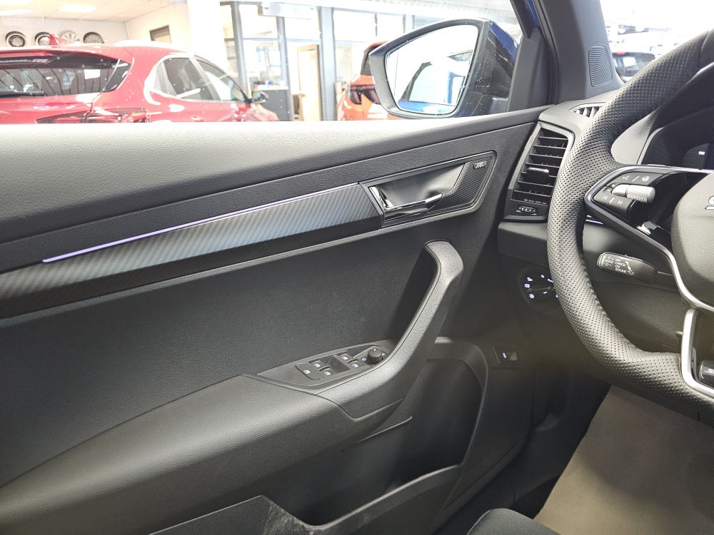 Skoda Karoq bei Hoffmann Automobile in Wolfsburg kaufen und sofort mitnehmen - Bild 23